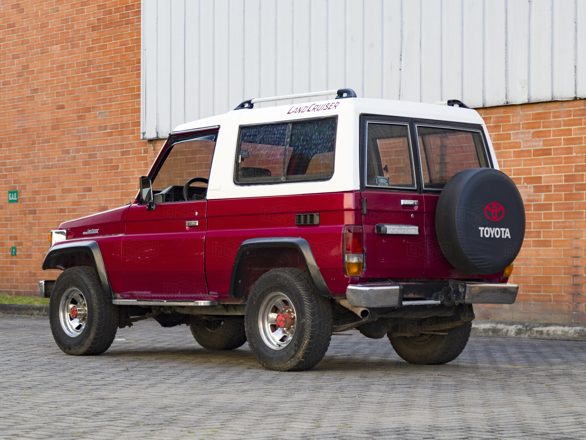 1985 FJ73 - White - FJ730002585 1985 FJ73 - White - FJ730002585